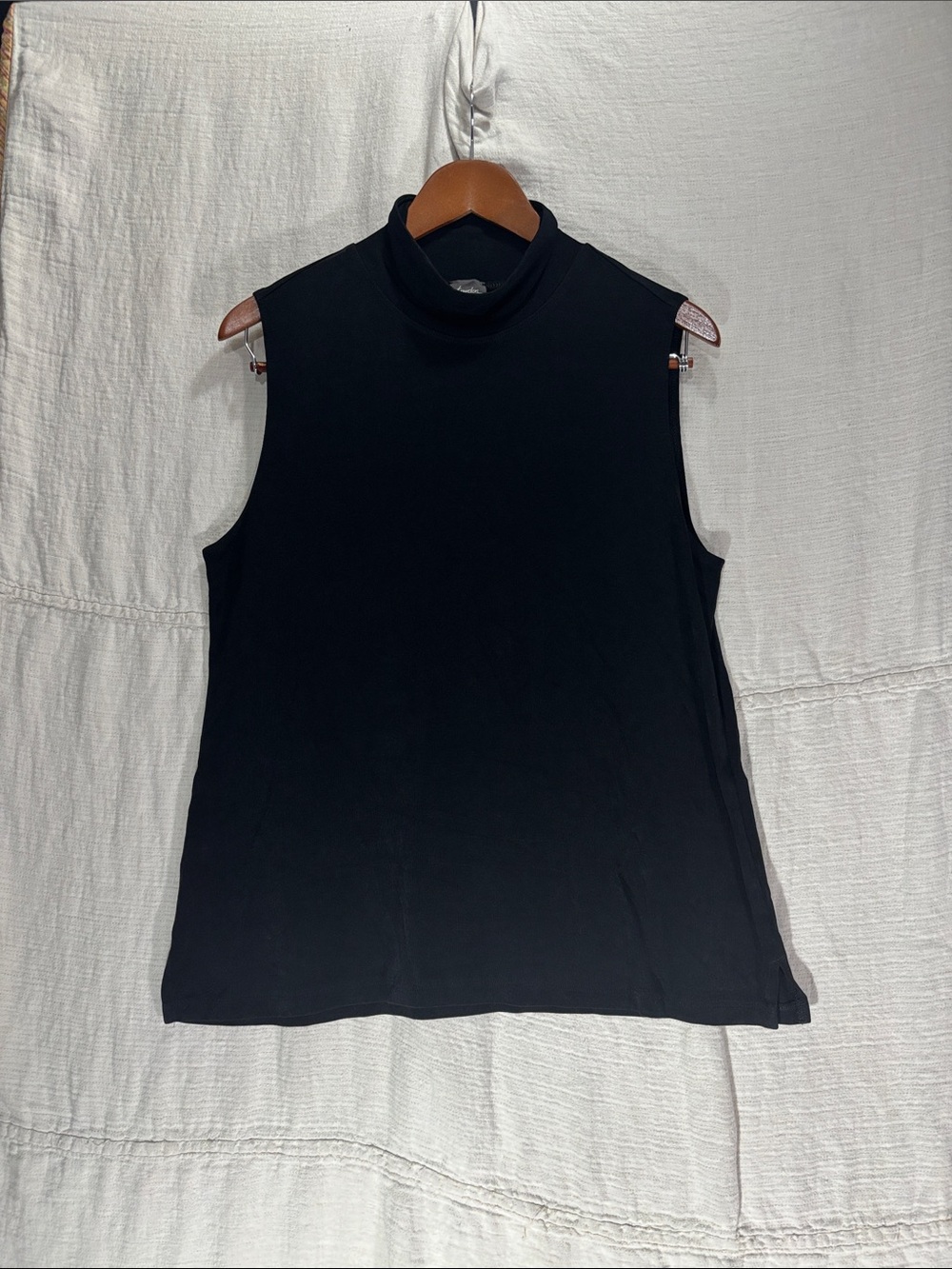 Chico’s Travelers Black Sleeveless Mock Neck Top Slinky Knit Size 2 Large